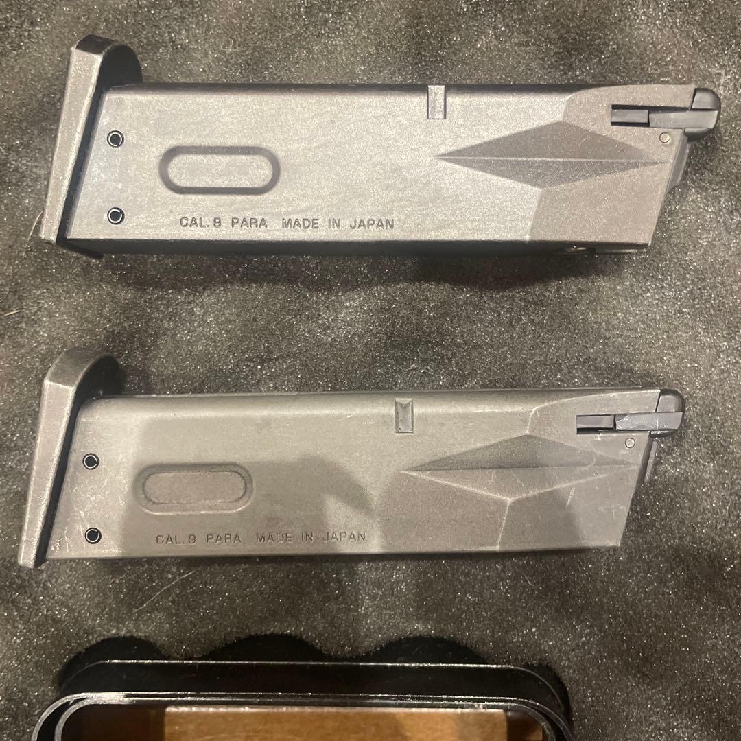 ベレッタM92F マガジン2本付き 東京マルイ ガスブローバック ガンケース付き