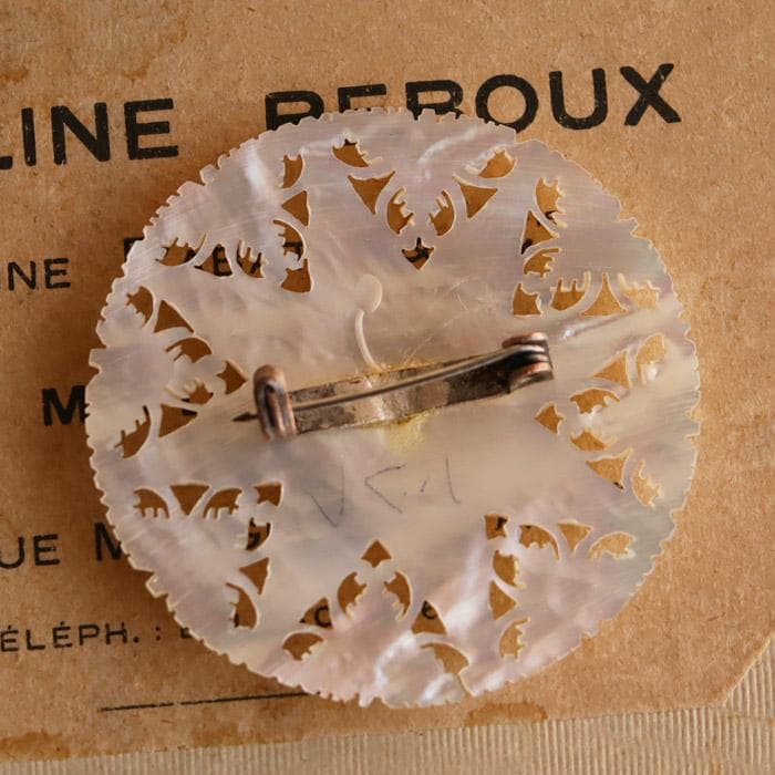 【26】ベツレヘムパール ブローチ 48mm 八芒星 マザーオブパール