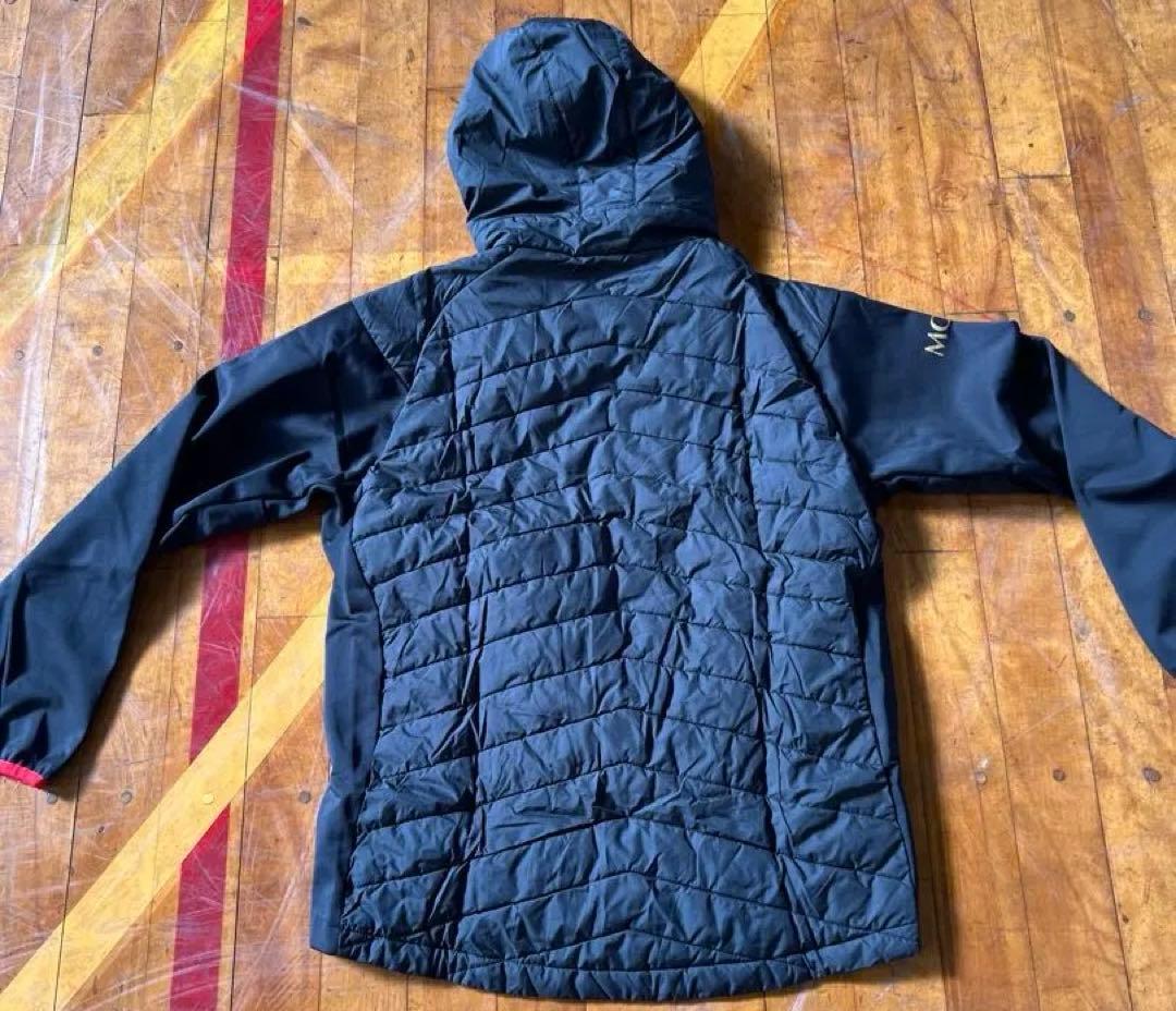 ミズノ　モレリア ハーフコート