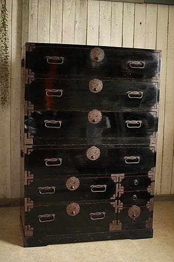 綺麗な丸金具庄内箪笥　抽斗6杯　タンス　収納　古家具　古民家　時代家具