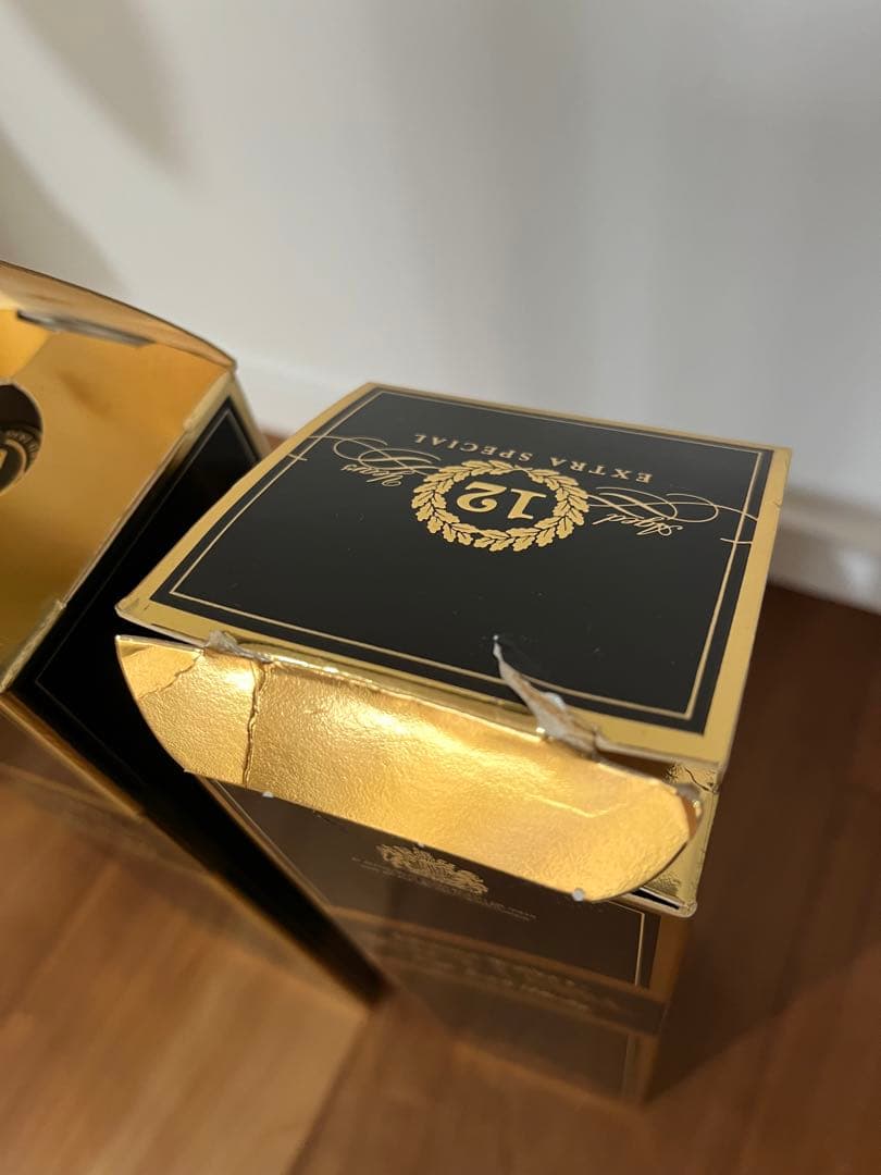 ウイスキー Johnnie Walker BLACK LABEL 750ml