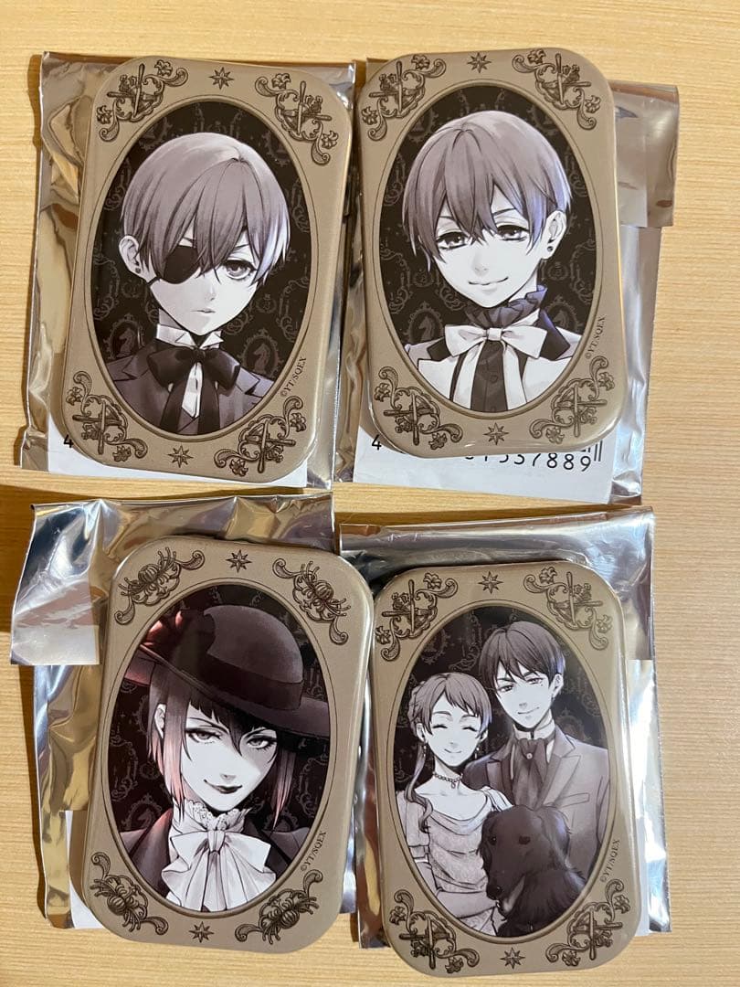 黒執事 Black Label 缶バッジ Rich Black シェル