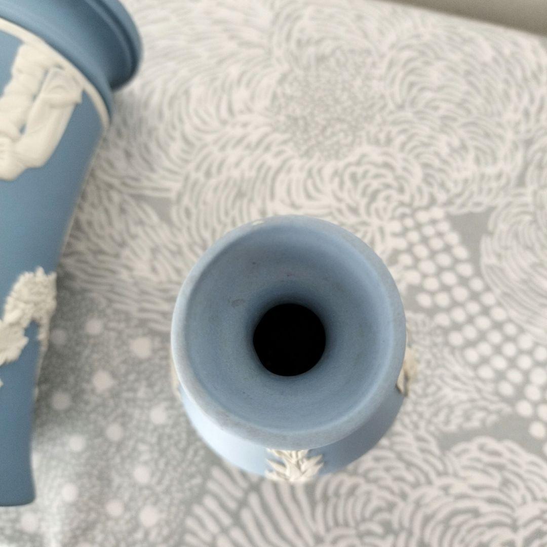 ウェッジウッド ジャスパーウェア花瓶 ペールブルー２点