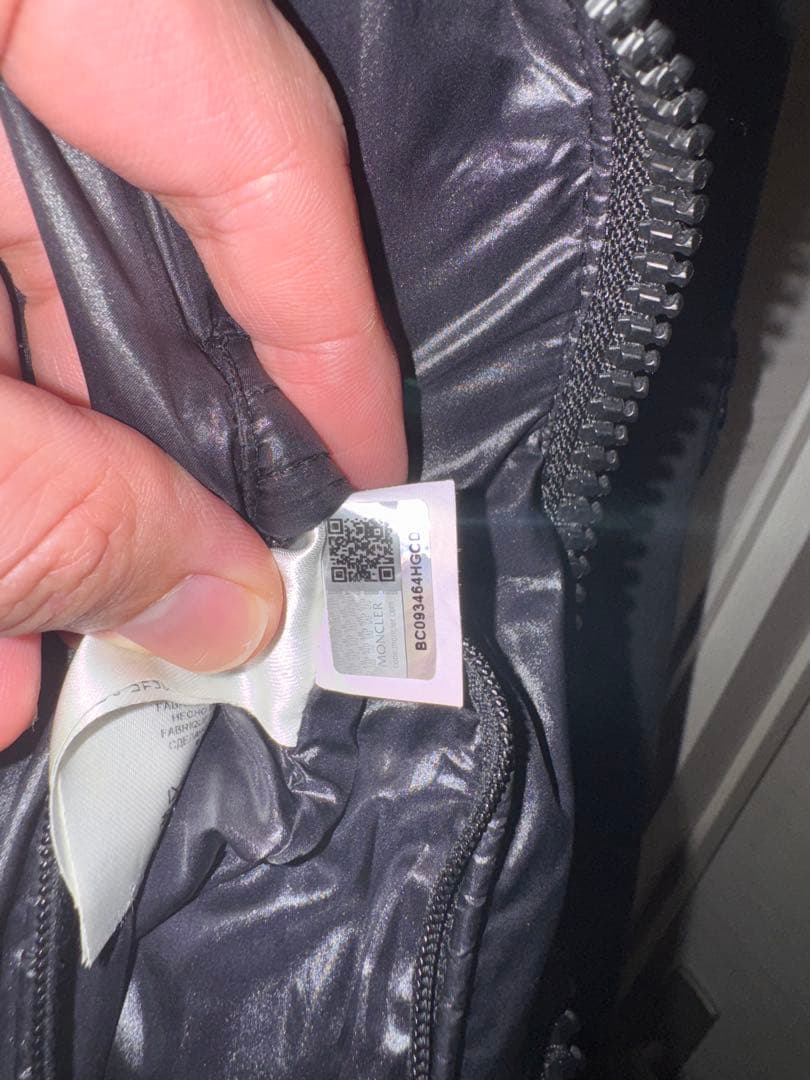 MONCLER ブラック ダウンジャケット はんなり様