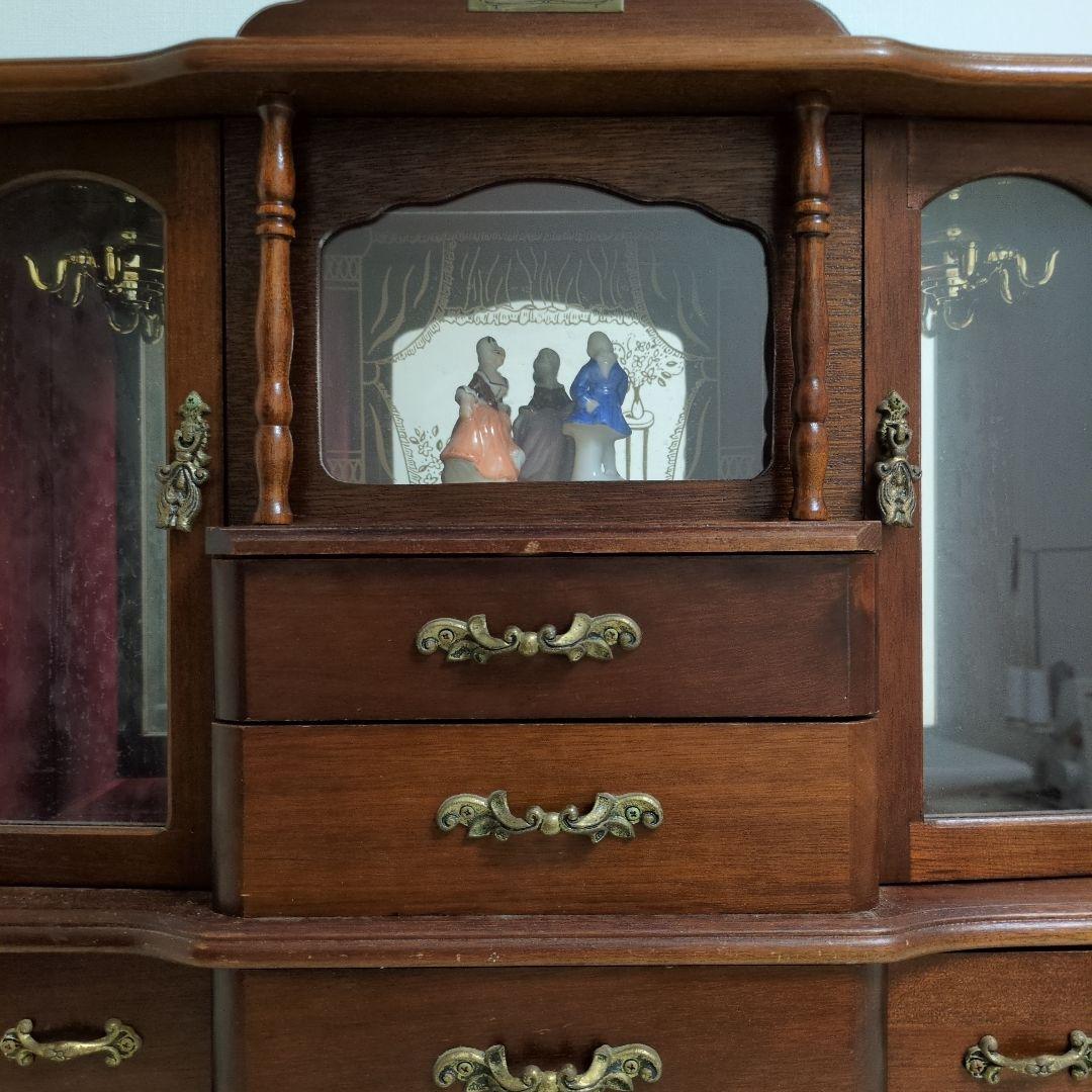 ジュエリーボックス アンティーク　希少！　陶器人形　舞踏会　ネジ式オルゴール