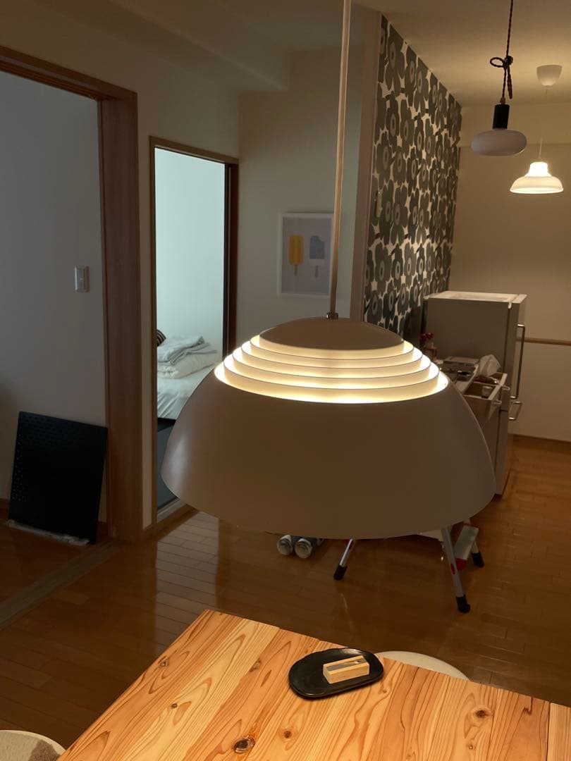 louis poulsen ルイスポールセン AJロイヤル 370