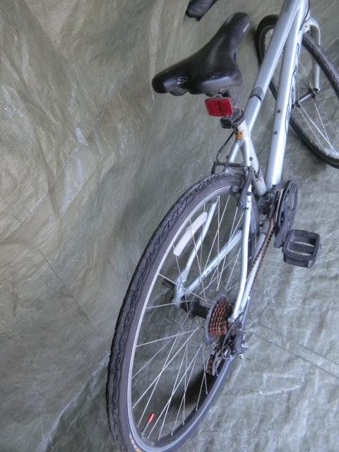 205：FELT　クロスバイク　部品取等ジャンク　引取限定：埼玉県所沢市