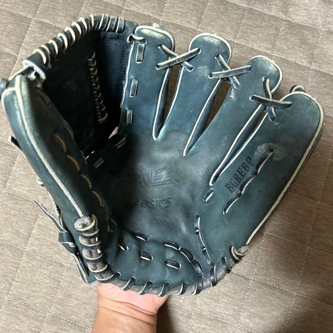 大谷も使用アシックスオールラウンダーグラブ