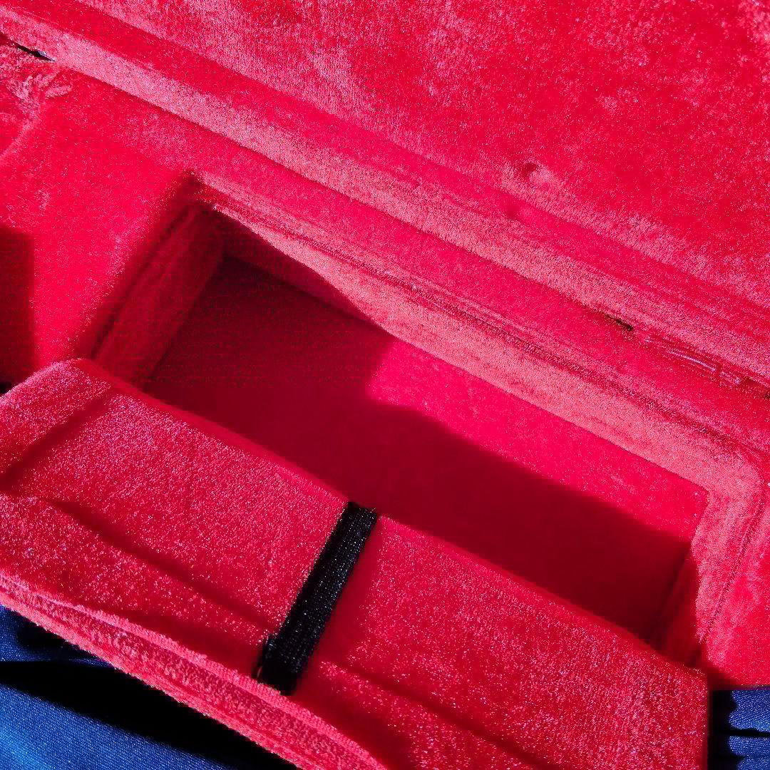 沖縄三線 蛇皮柄 人工皮 ハードケース付き 伝統楽器 さんしん 民族楽器 初心者