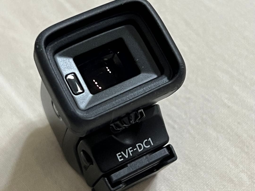 Canon EOS M3 ダブルズームキット+単焦点レンズ