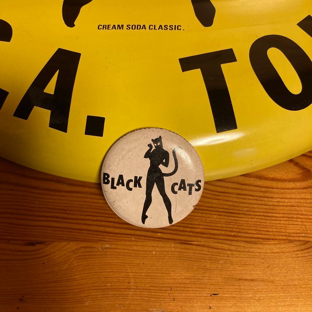 BLACK CATS 1982 U.S.A. ツアー丸型プレート&おまけバッジ付