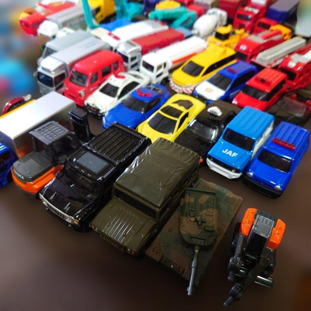 トミカ ミニカーセット　キャリアカー　約85台　カーキャリア　トーマス