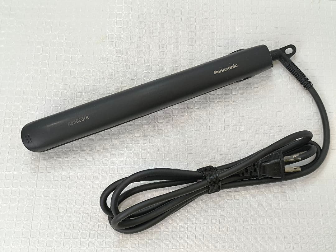 Panasonic ストレートアイロン　パナソニック　ナノケア　EH-HS0J