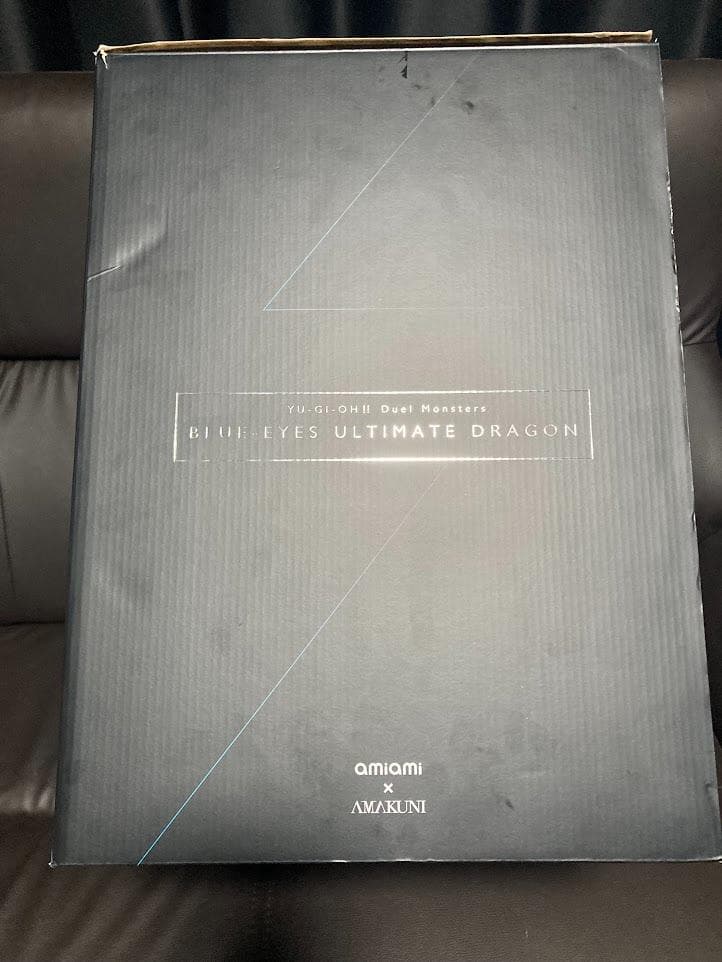 青眼の究極竜 フィギュア あみあみ　ブルーアイズ・アルティメットドラゴン
