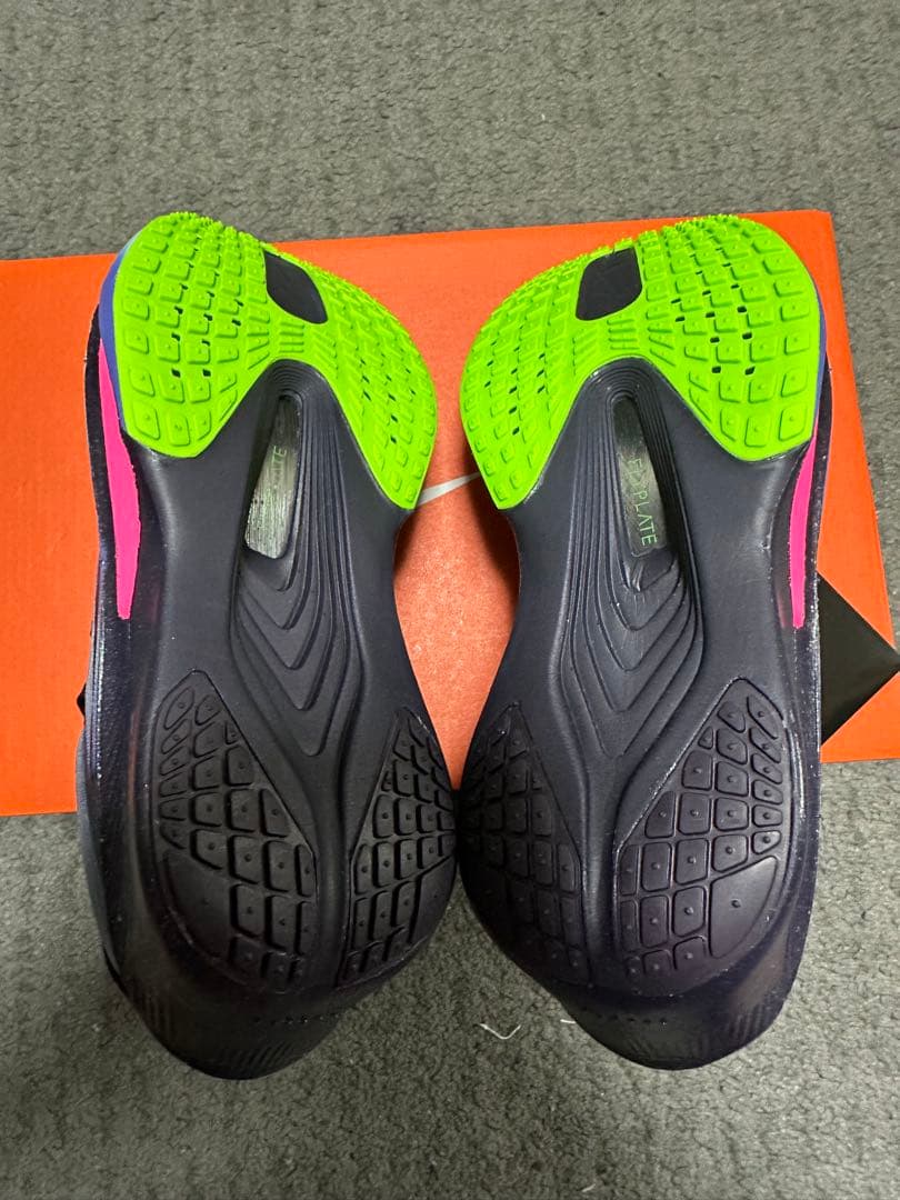 新作ナイキ ズーム フライ 6 23.5センチ