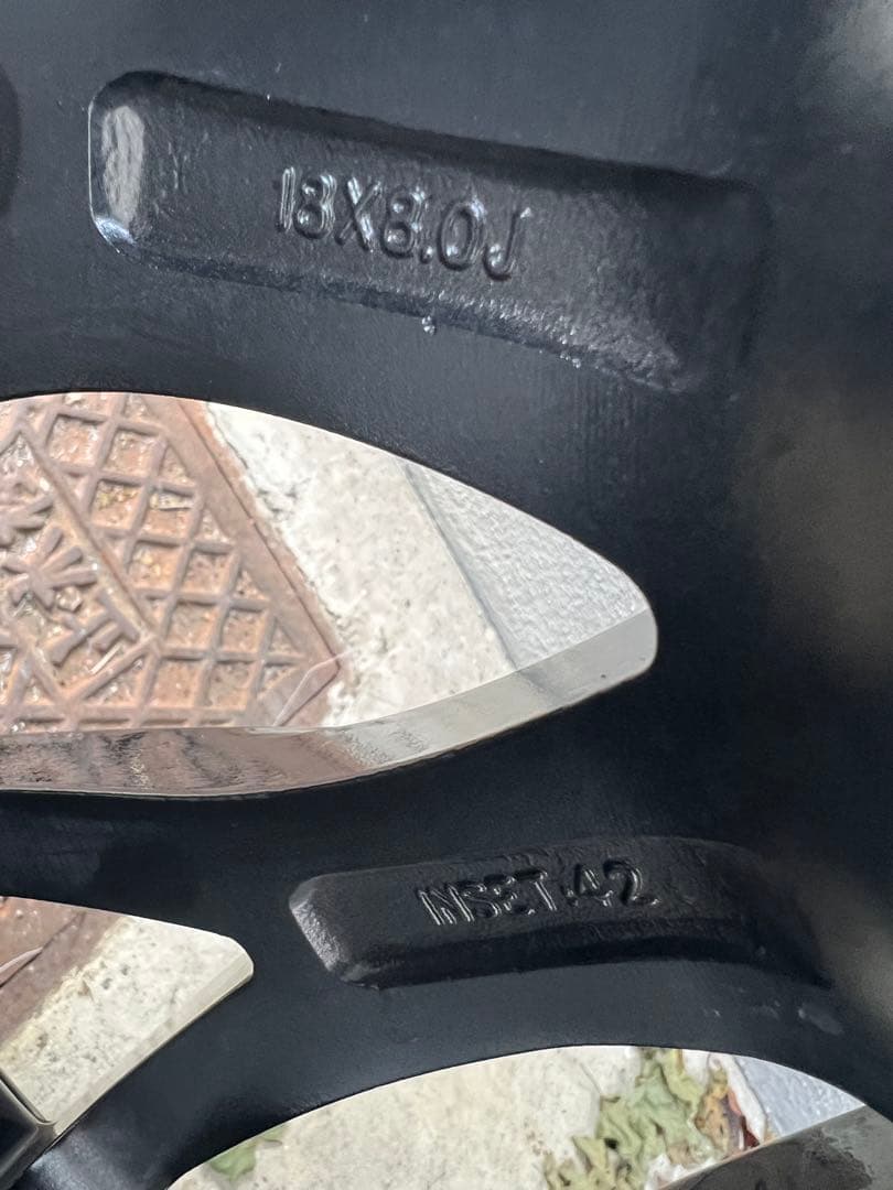 新型レクサスNX スタッドレスタイヤ4本セット