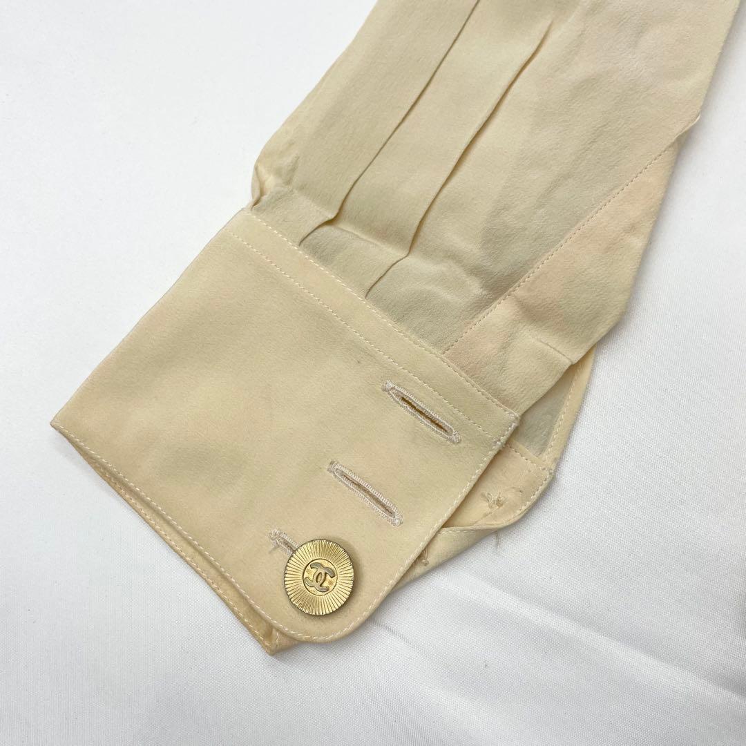希少✨CHANEL ココボタン　ブラウス