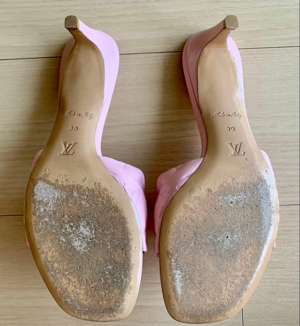 Louis Vuitton ピンクモノグラムエンボス レザーミュール24.5相当