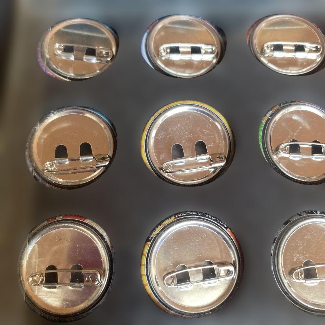 ジャンプショップ　記念缶バッジセット