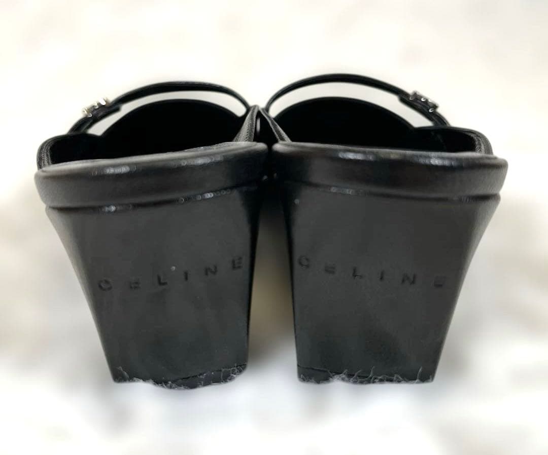 CELINE ブラック ポインテッドトゥ ミュール