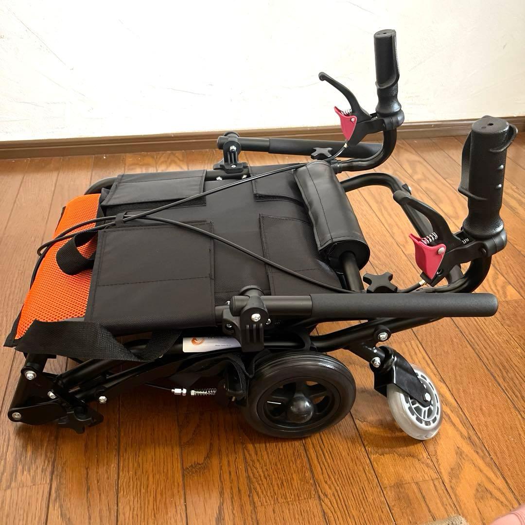 【未使用品】折りたたみ介助車いす　ナイスウェイ10