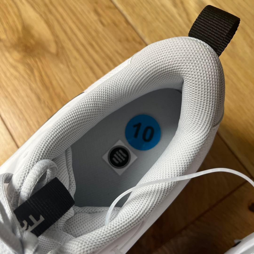 28cm　ナイキ　野球　ポイント　スパイク　白　Force Trout 9