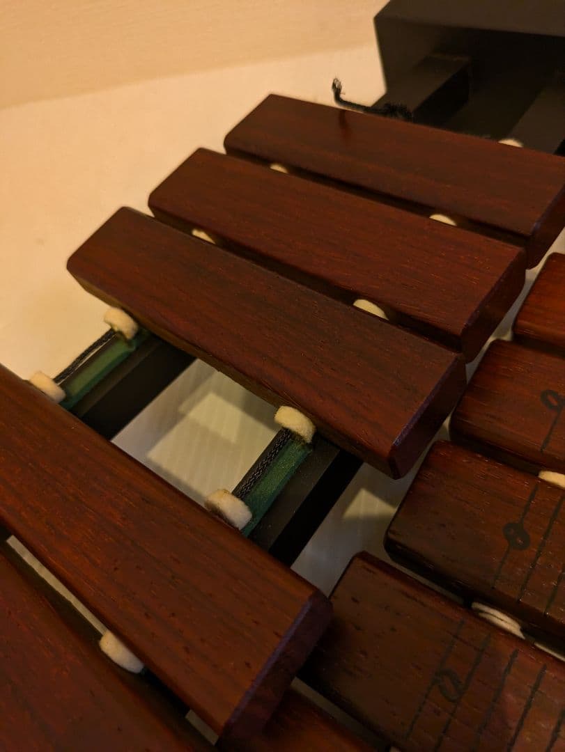 廃盤品 YAMAHA 32音 卓上木琴 TX-6 打楽器 ソフトケース付き