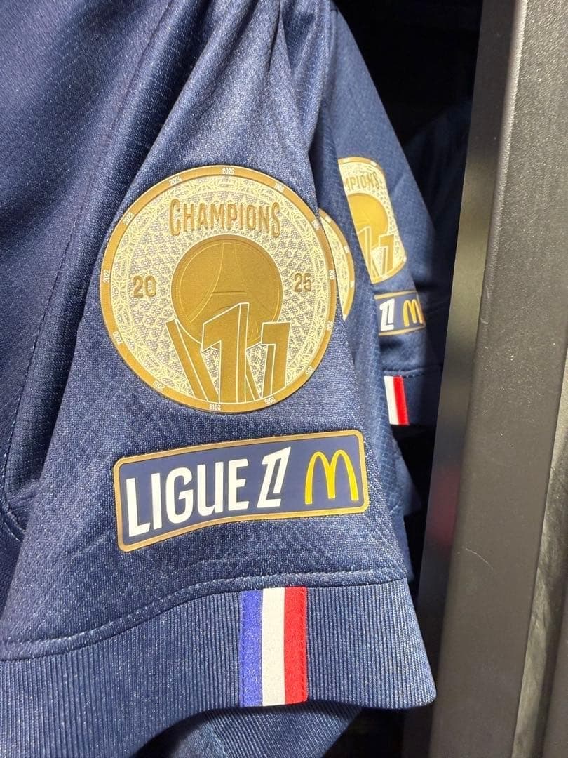 日本未対応 PSG フルマーキング パリ公式ストア2店舗限定　クヴァラツヘリア