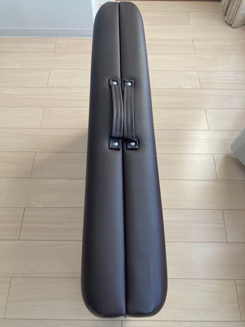 軽量　折りたたみ　マッサージベッド ブラウン　キャリーバッグ付　簡単組立　木製