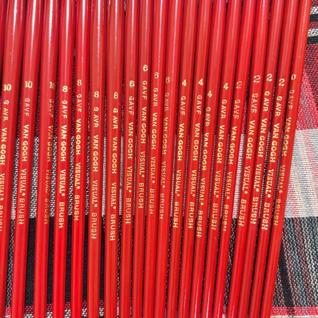 新品未使用！油彩・アクリル画用筆40本