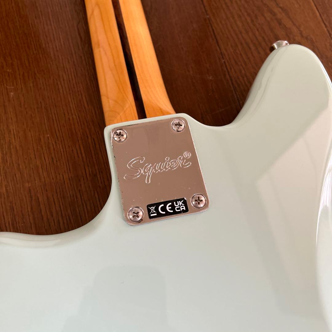 スクワイヤー　ジャガー　Classic Vibe '70s Jaguar