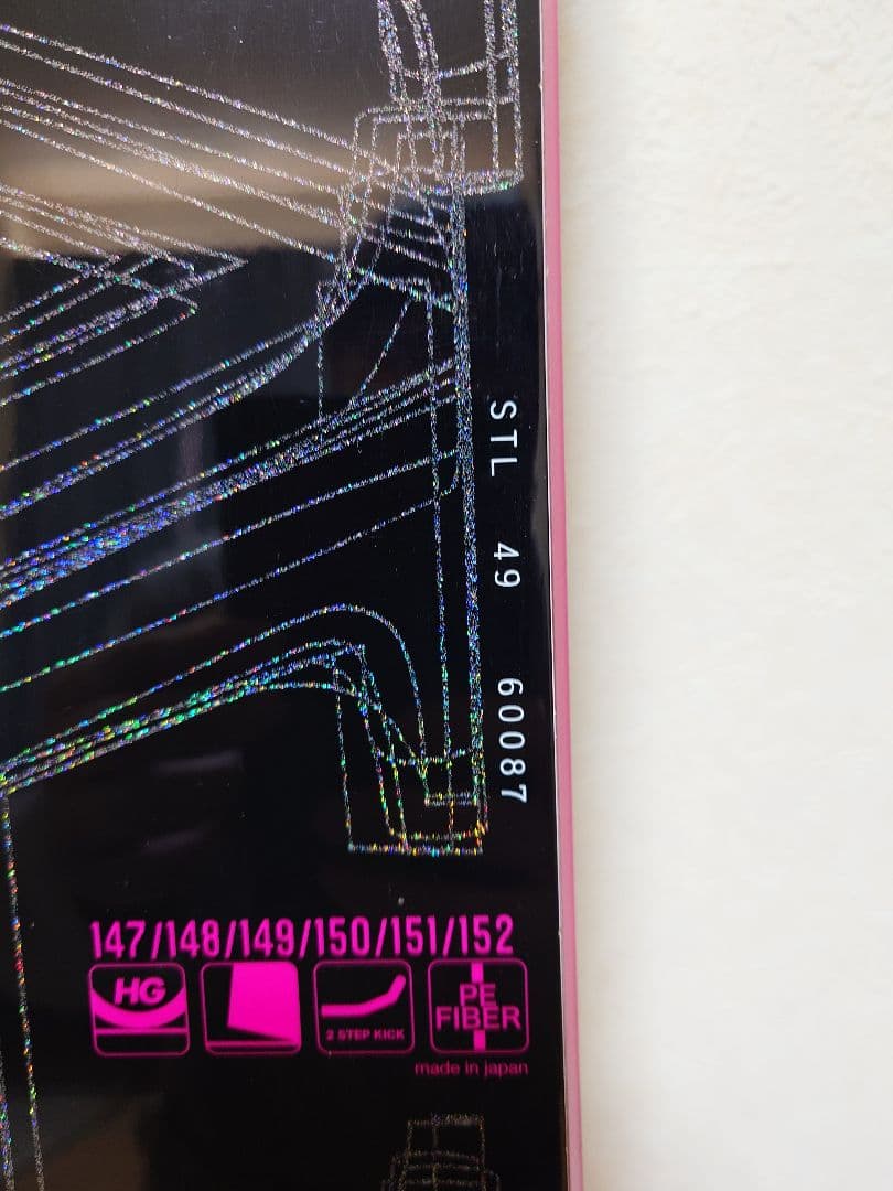 011Artistic STELTH 149㎝