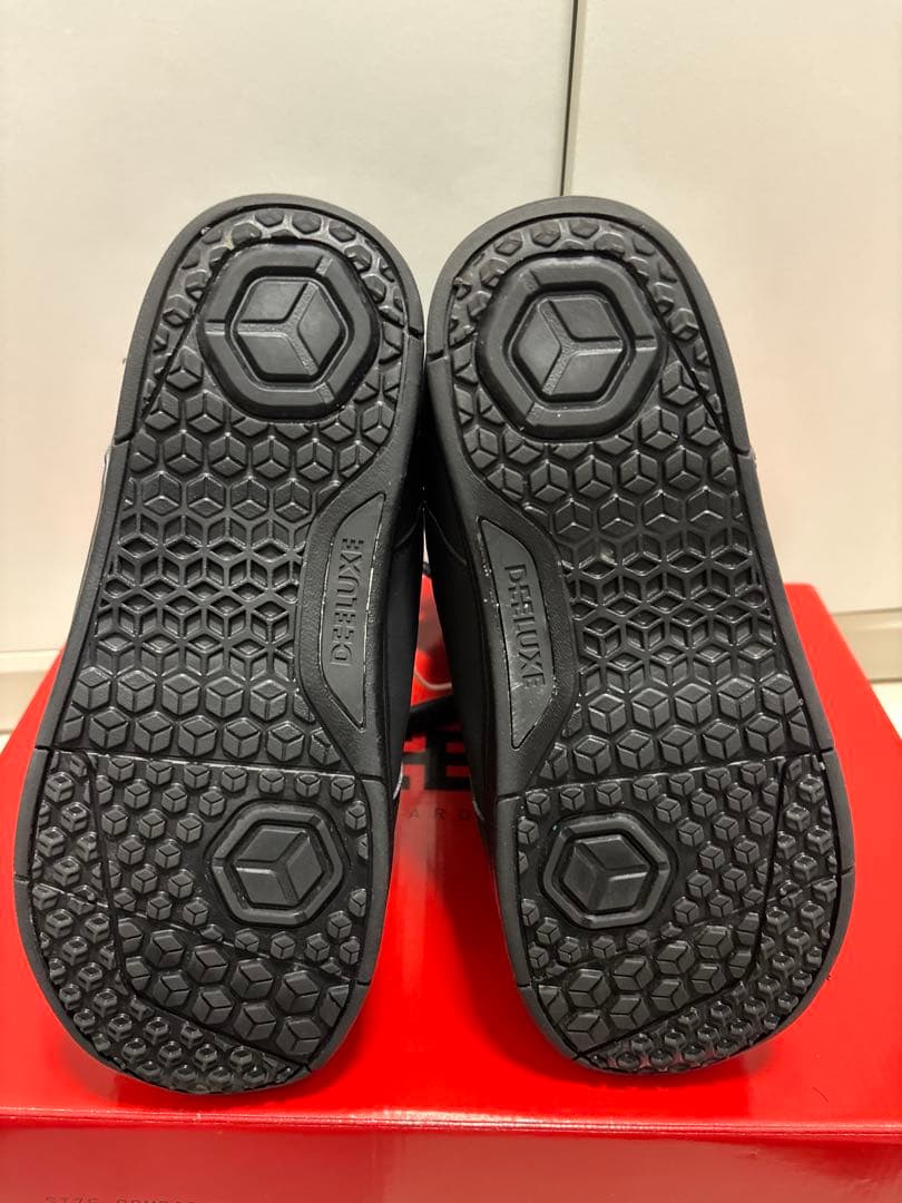 美品　24-25 DEELUXE ID LITE 26.5センチ　スノボ