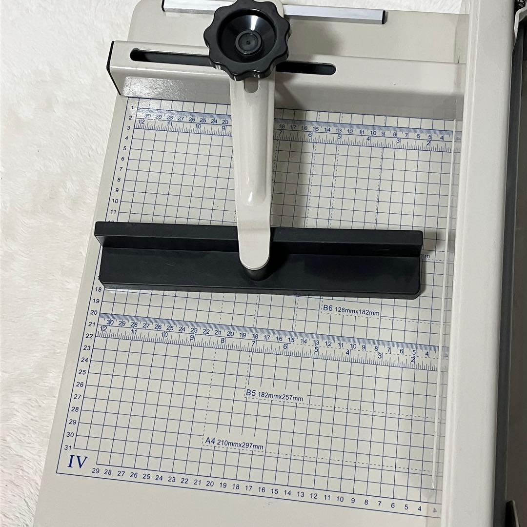 動作品 業務用 大型裁断機 ペーパーカッター 400枚 裁断 A3 A4