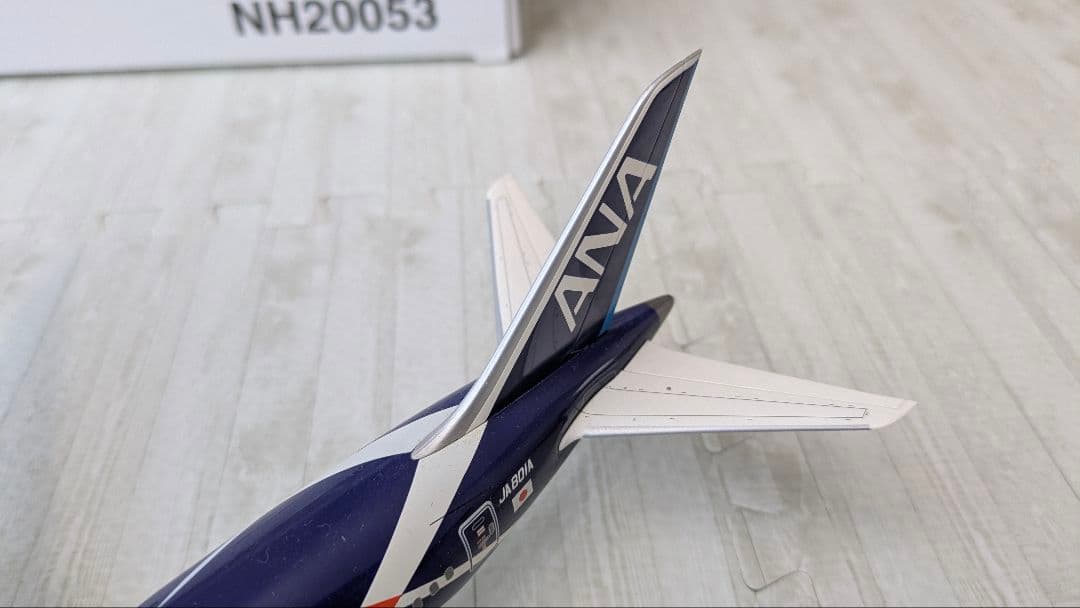 ANA Boeing 787-8特別塗装1/200 JA801A NH20053