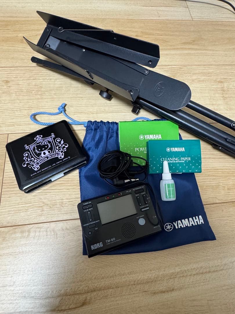 チューナー　譜面台等　吹奏楽