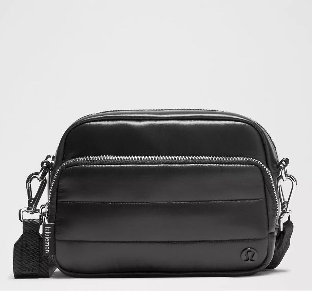 【新品】ルルレモンEverywhere クロスボディバッグ 2L ワンダーパフ