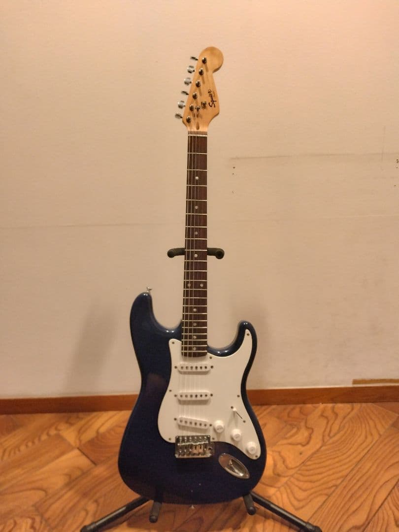 Squier ストラトキャスター ダークブルー　最終値下げ