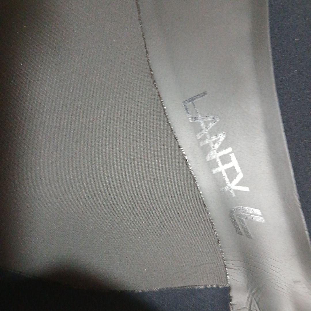 フルスーツ オール３ミリセミドライ裏起毛　値下げ可能