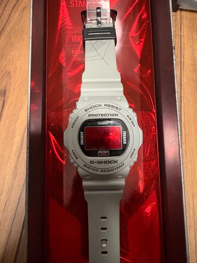 CASIO G-SHOCK Gショック DW-5700SF