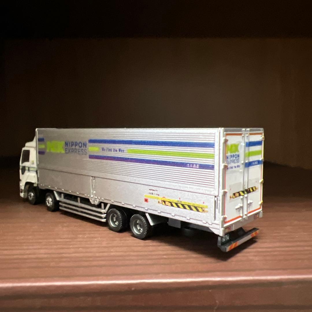トラックコレクション　いすゞギガ　日本通運　NXカラー　低床4軸ウイングバン