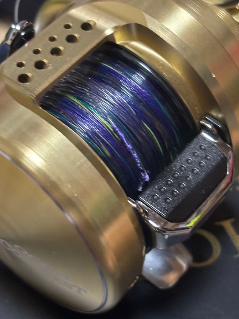 15 オシアコンクエスト 300HG ゴールド