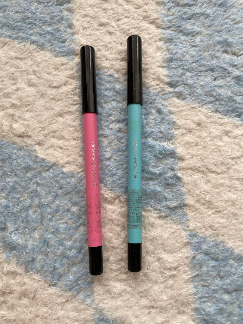シュウウエムラ　ペンシルアイライナー　ピンク　ブルー