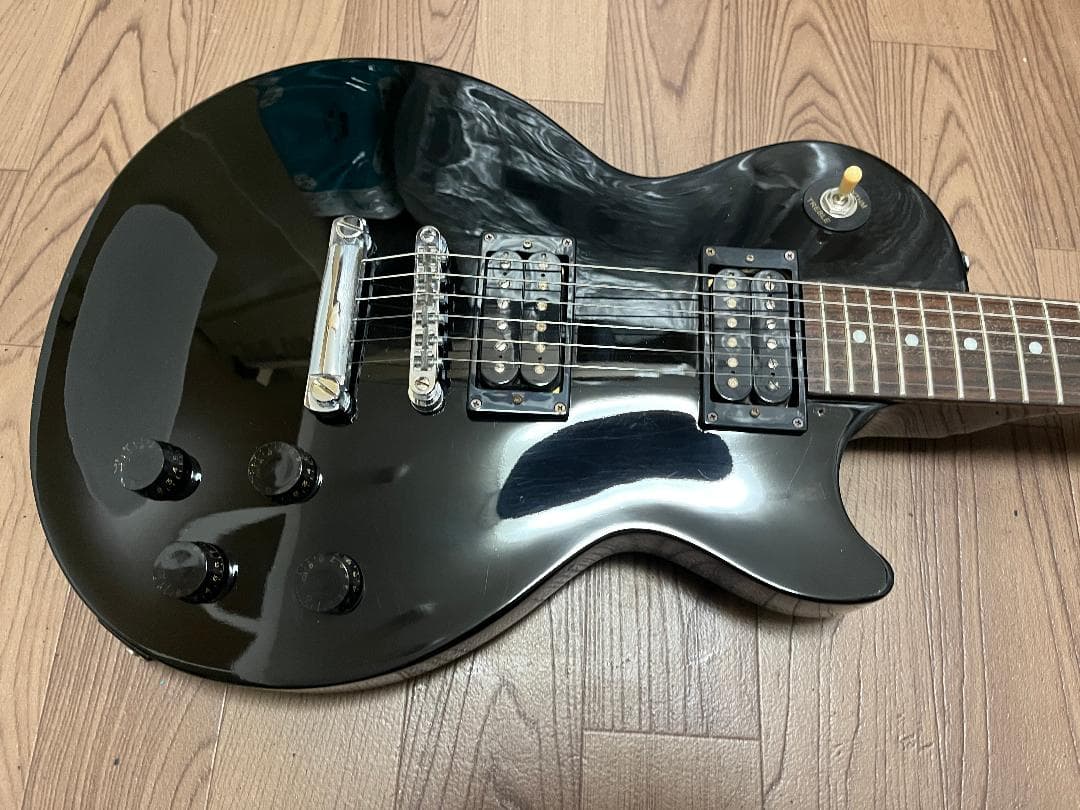 epiphone Les Paul Studio Black ケース付