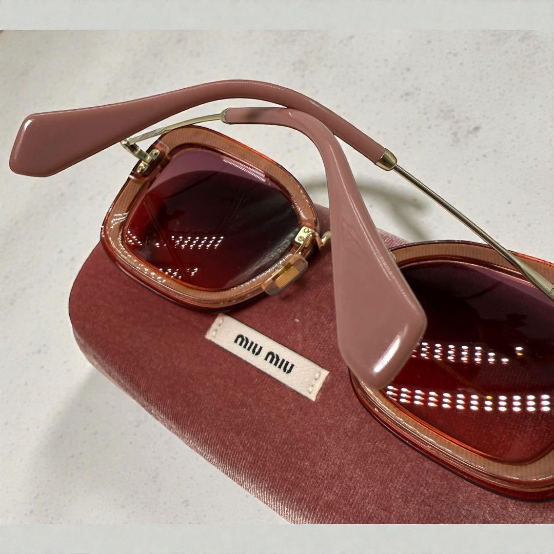 《入手困難》miumiu ミューミュー サングラス バタフライ ケース 箱付き