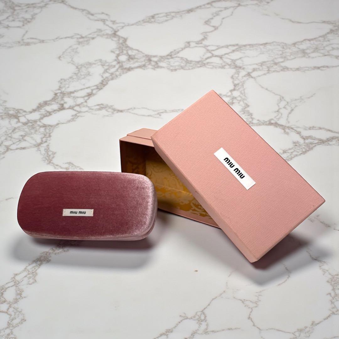 《入手困難》miumiu ミューミュー サングラス バタフライ ケース 箱付き