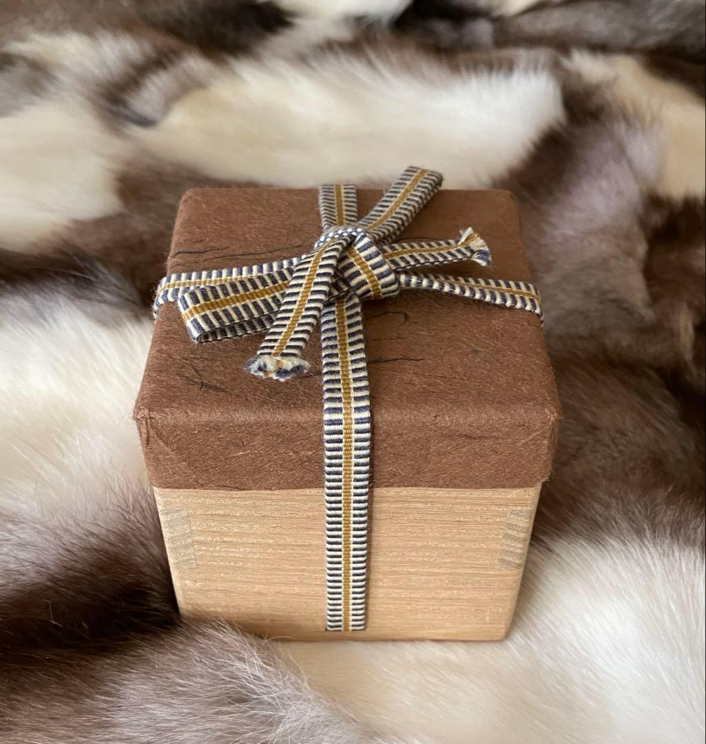 加藤卓男 晩年作　ラスター彩胡姫文酒杯　 「国指定重要無形文化財認定」印