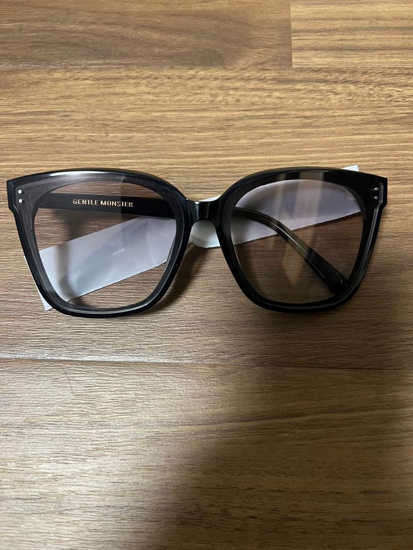 GENTLE MONSTER ジェントルモンスターブラサングラス