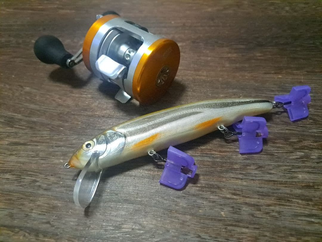 ウッドベイト　レジディ　16FRSR　ウグイ　エンドウアートクラフト