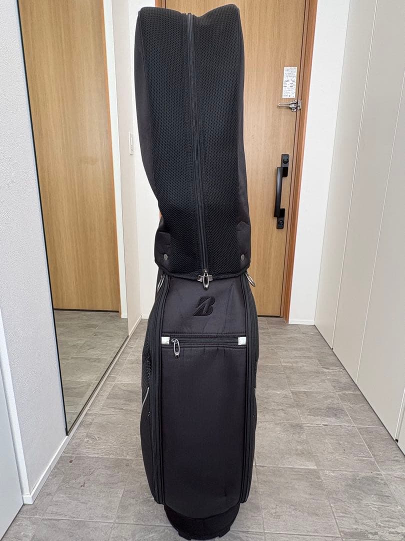 TOUR B ゴルフバッグ ブラック　フードあり